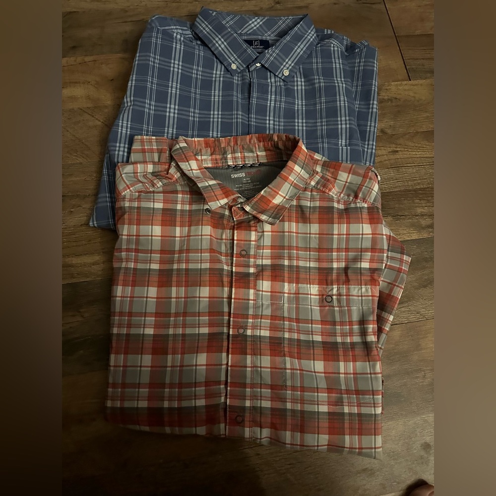 Bundle of Men's Short Sleeve Button Up shirts